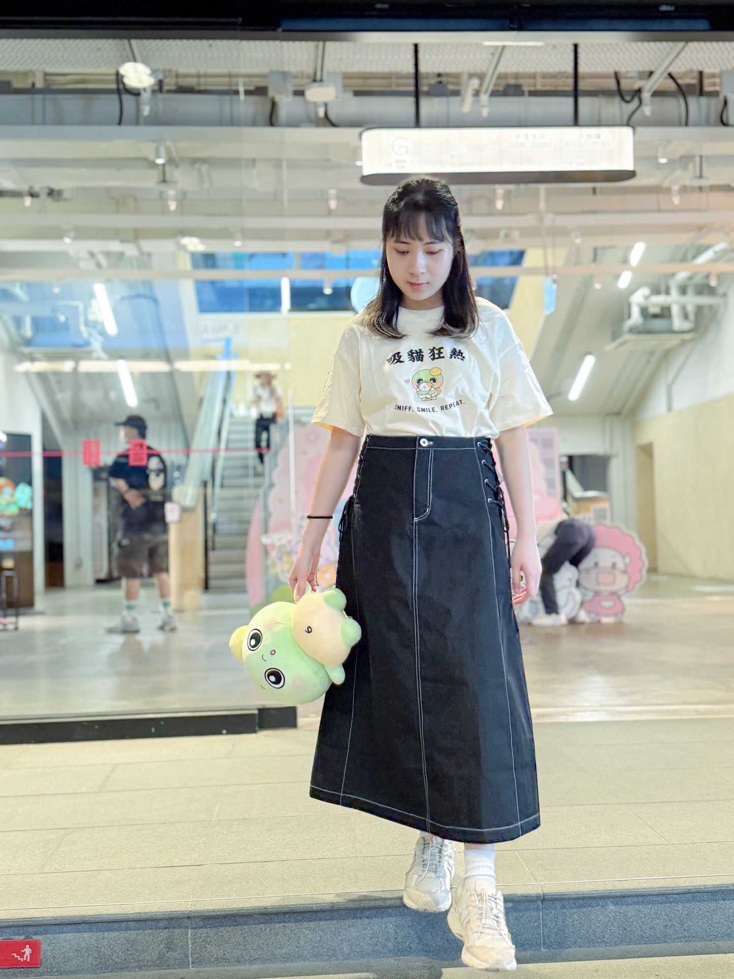 达意小岛- Apollo “Sniff, Smile, Repeat.”-菠蘿龜吸貓狂熱-T裇- Apollo 菠蘿龜 INFP