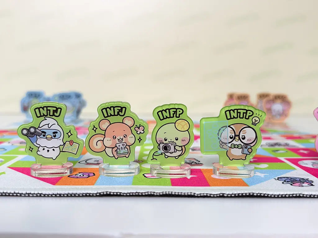 达意小岛-MBTI-Tadamates Aeroplane Chess-Tadamates 飛行棋-Apollo 菠蘿龜 INFP-Roro 蛋卷松鼠 INFJ-Jolly 啫喱海豚 ENFP-Mellow 棉棉兔 ISFP- Cappu-Cappu 咖啡貓頭鷹 INTP