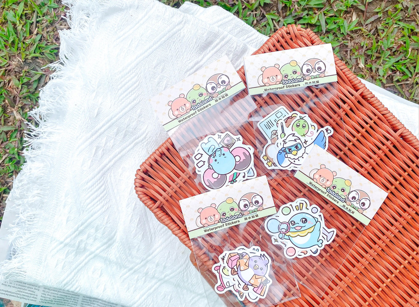 达意小岛-16 MBTI 角色防水貼紙包- Apollo菠蘿龜 INFP-Roro蛋卷松鼠 INFJ- Jolly啫喱海豚 ENFP-Micah飯糰雪橇犬 ENFJ- Pixi 爆谷牛牛 ESFJ-Mozzarella 芝心雞 ISFJ- Mellow棉棉兔 ISFP- Taro 香芋燕 ESFP- Nico 年糕貓ISTP-Cres 冰皮狼ESTJ-Beanie 腰豆蟻ISTJ-Hoola 冬甩象 ESTP-Cappu-Cappu 咖啡貓頭鷹 INTP-Dante 蛋撻獅子 ENTJ- Pierre 啤梨變色龍 ENTP-Jimi 芝麻鷹 INTJ